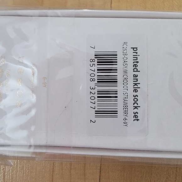 Rylee + Cru 6-9 Y NWT Ankle Socks 3 Pack - Picture 3 of 3